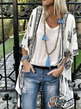 Strickjacken Strickjacke mit mittellangen Ärmeln und Vintage-Print